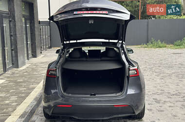 Позашляховик / Кросовер Tesla Model Y 2022 в 