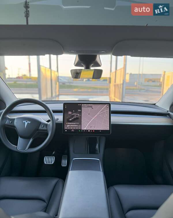 Позашляховик / Кросовер Tesla Model Y 2022 в Києві