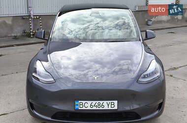 Позашляховик / Кросовер Tesla Model Y 2022 в 
