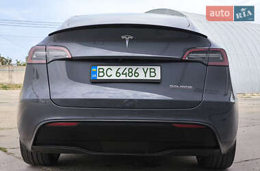 Позашляховик / Кросовер Tesla Model Y 2022 в 