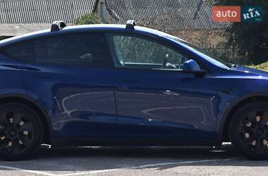 Внедорожник / Кроссовер Tesla Model Y 2021 в 