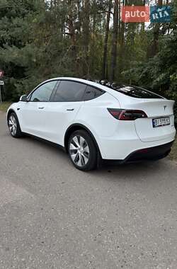 Внедорожник / Кроссовер Tesla Model Y 2021 в 