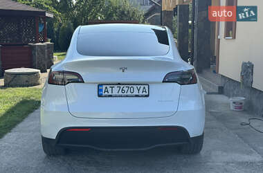 Внедорожник / Кроссовер Tesla Model Y 2023 в 