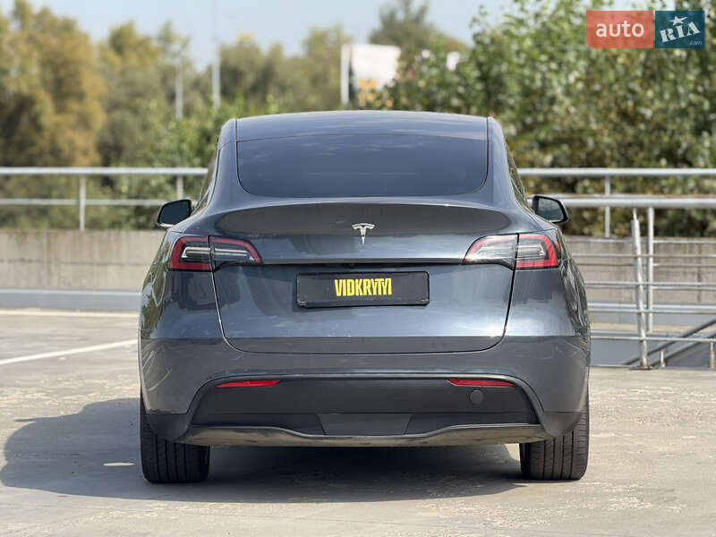 Позашляховик / Кросовер Tesla Model Y 2022 в Києві
