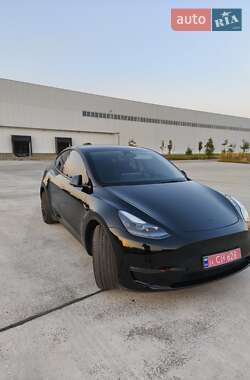 Позашляховик / Кросовер Tesla Model Y 2023 в 