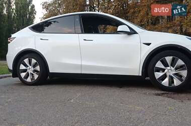 Внедорожник / Кроссовер Tesla Model Y 2023 в 