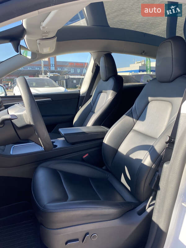 Внедорожник / Кроссовер Tesla Model Y 2023 в Киеве фото 12 Внедорожник / Кроссовер Tesla Model Y 2023 в Киеве