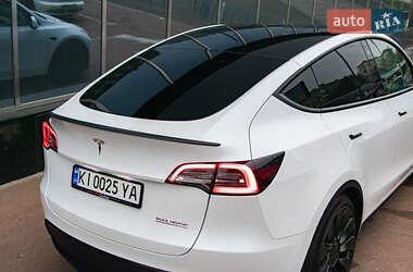 Внедорожник / Кроссовер Tesla Model Y 2022 в 