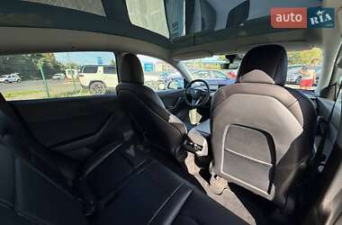 Внедорожник / Кроссовер Tesla Model Y 2022 в 