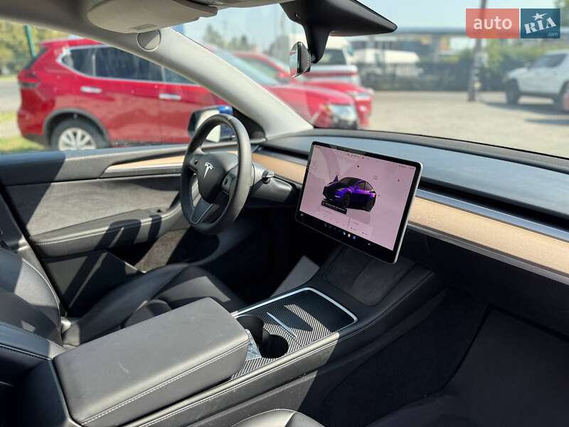 Позашляховик / Кросовер Tesla Model Y 2023 в Луцьку