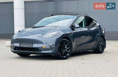 Позашляховик / Кросовер Tesla Model Y 2023 в 