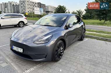 Внедорожник / Кроссовер Tesla Model Y 2022 в 