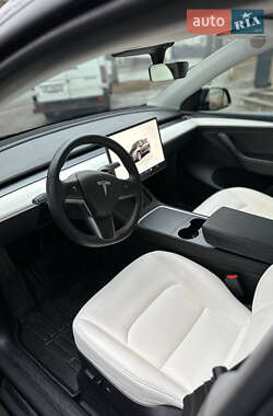 Внедорожник / Кроссовер Tesla Model Y 2023 в 