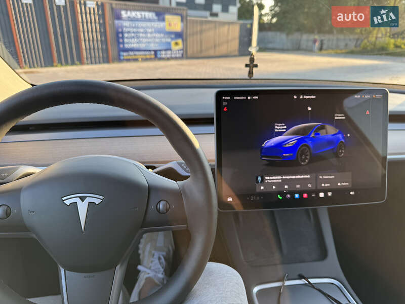 Внедорожник / Кроссовер Tesla Model Y 2023 в Днепре