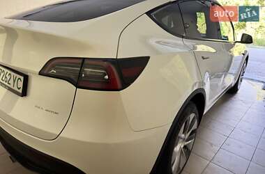 Позашляховик / Кросовер Tesla Model Y 2022 в 