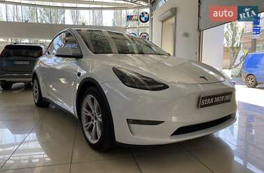 Позашляховик / Кросовер Tesla Model Y 2021 в 