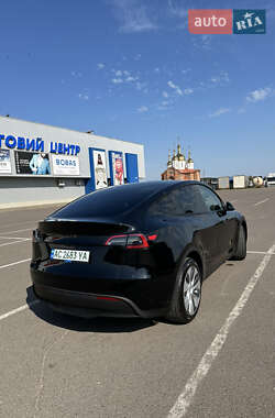 Позашляховик / Кросовер Tesla Model Y 2023 в 