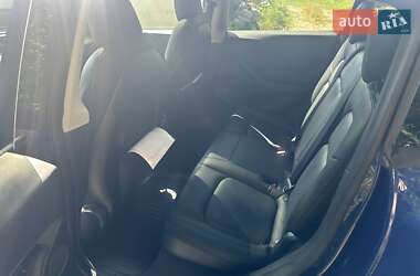 Позашляховик / Кросовер Tesla Model Y 2020 в 