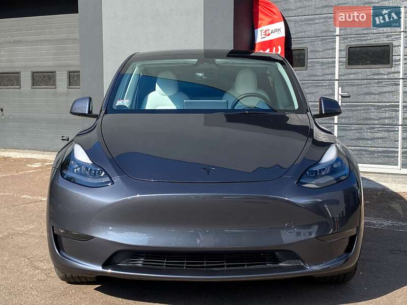 Позашляховик / Кросовер Tesla Model Y 2023 в Києві