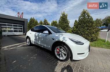 Внедорожник / Кроссовер Tesla Model Y 2020 в 
