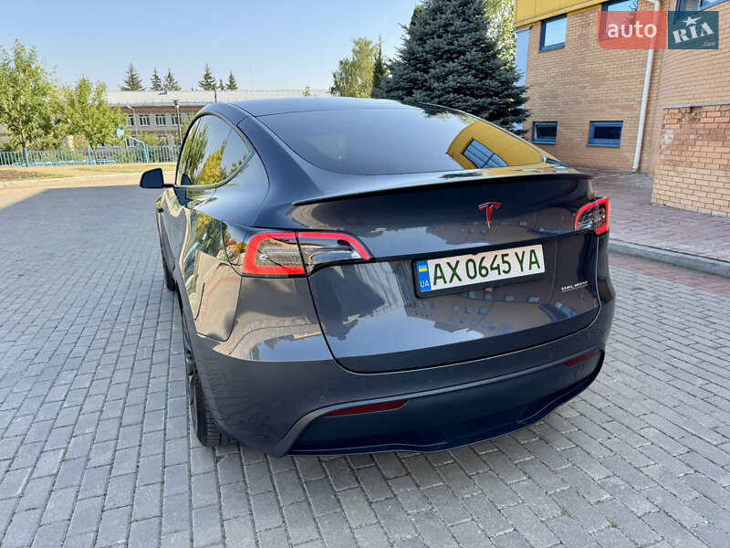 Позашляховик / Кросовер Tesla Model Y 2021 в Харкові фото 11 Позашляховик / Кросовер Tesla Model Y 2021 в Харкові