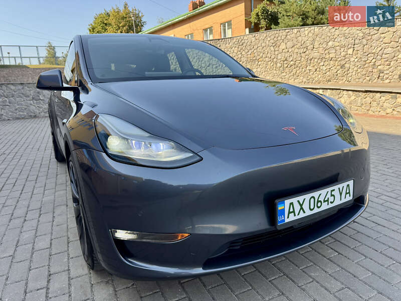 Позашляховик / Кросовер Tesla Model Y 2021 в Харкові фото 5 Позашляховик / Кросовер Tesla Model Y 2021 в Харкові