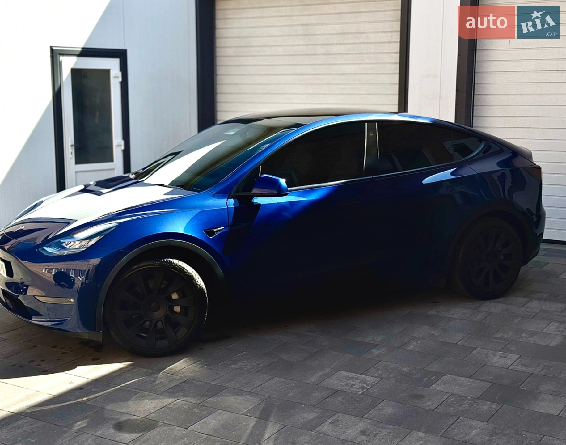 2021 Tesla Model Y - мініатюра 4