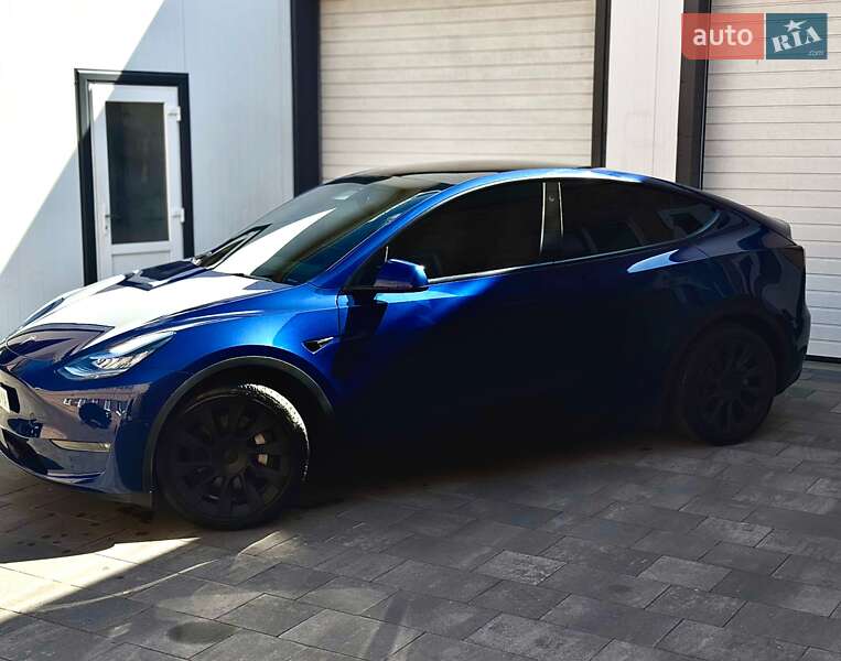 Позашляховик / Кросовер Tesla Model Y 2021 в Білій Церкві