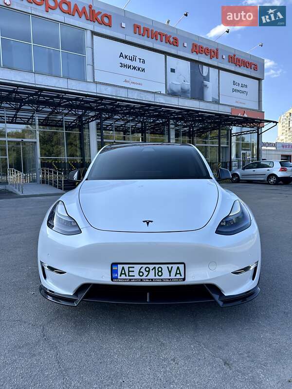 Позашляховик / Кросовер Tesla Model Y 2022 в Дніпрі