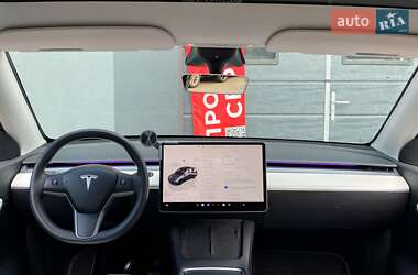 Внедорожник / Кроссовер Tesla Model Y 2022 в 