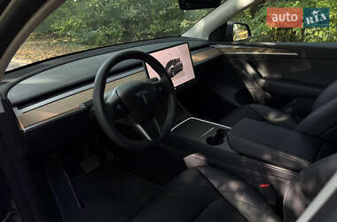 Внедорожник / Кроссовер Tesla Model Y 2023 в 