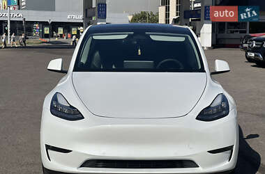 Позашляховик / Кросовер Tesla Model Y 2022 в 