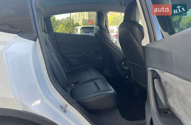 Позашляховик / Кросовер Tesla Model Y 2022 в 