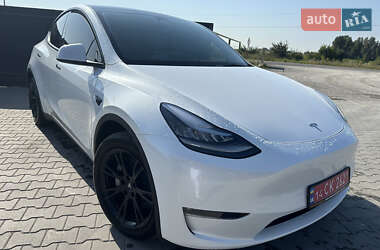 Внедорожник / Кроссовер Tesla Model Y 2023 в Тернополе