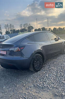 Позашляховик / Кросовер Tesla Model Y 2021 в 