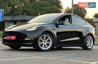 Внедорожник / Кроссовер Tesla Model Y 2022 в 