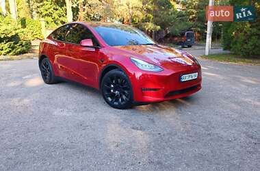 Позашляховик / Кросовер Tesla Model Y 2022 в 