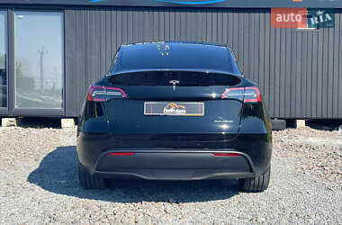 Внедорожник / Кроссовер Tesla Model Y 2024 в 