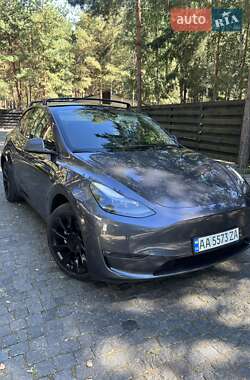 Внедорожник / Кроссовер Tesla Model Y 2023 в Киеве