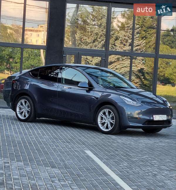 Внедорожник / Кроссовер Tesla Model Y 2023 в Полтаве фото 7 Внедорожник / Кроссовер Tesla Model Y 2023 в Полтаве