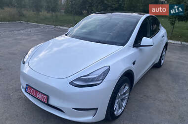 Внедорожник / Кроссовер Tesla Model Y 2022 в 
