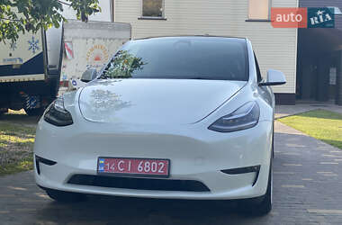 Внедорожник / Кроссовер Tesla Model Y 2022 в 