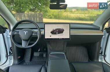 Внедорожник / Кроссовер Tesla Model Y 2022 в 