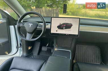Внедорожник / Кроссовер Tesla Model Y 2022 в 