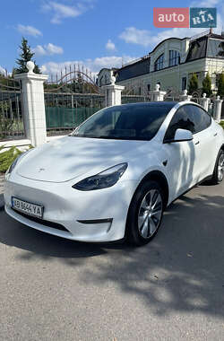 Внедорожник / Кроссовер Tesla Model Y 2021 в 