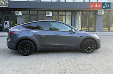 Позашляховик / Кросовер Tesla Model Y 2023 в 