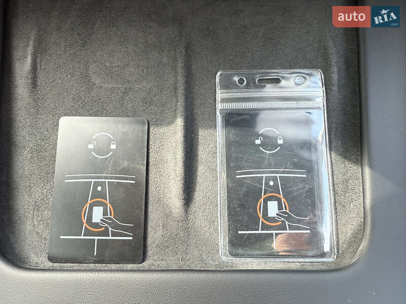 Позашляховик / Кросовер Tesla Model Y 2024 в Івано-Франківську фото 22 Позашляховик / Кросовер Tesla Model Y 2024 в Івано-Франківську