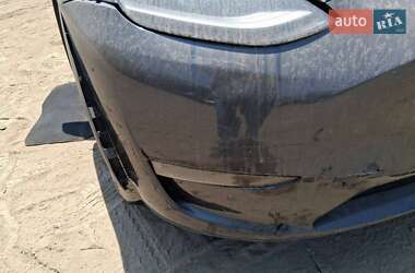Позашляховик / Кросовер Tesla Model Y 2024 в 
