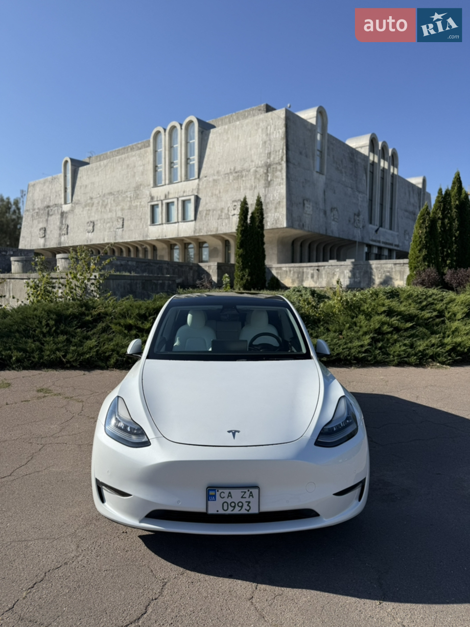 2022 Tesla Model Y - мініатюра 21