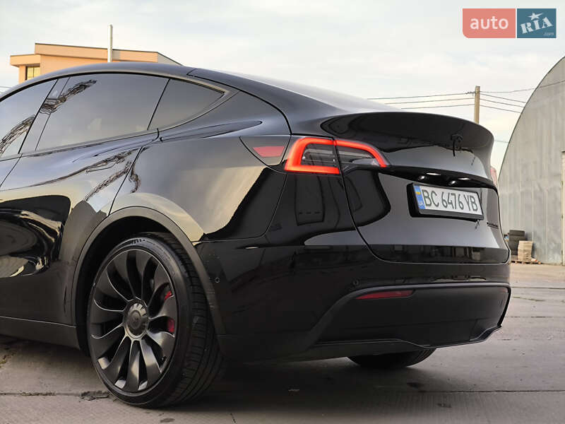 Позашляховик / Кросовер Tesla Model Y 2021 в Львові фото 8 Позашляховик / Кросовер Tesla Model Y 2021 в Львові